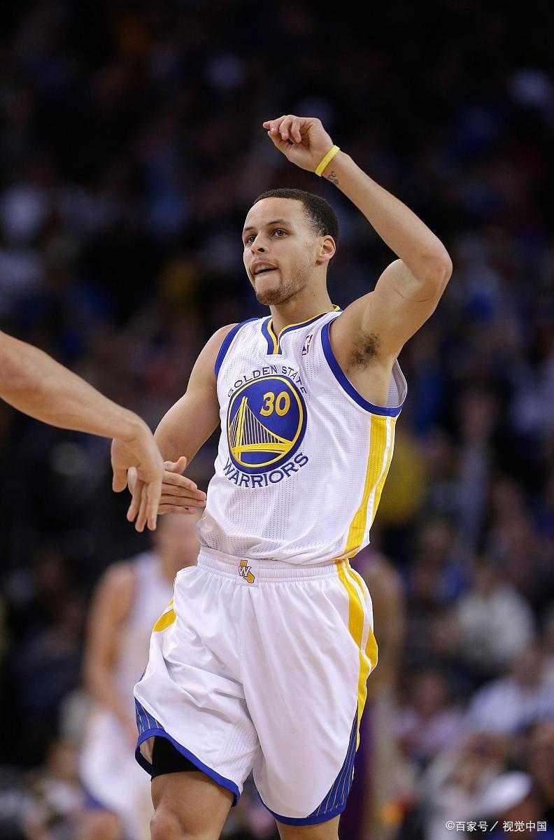 九游网页登录官网库里连续三场比赛得分超过锐不可当，皇家马德里不断突破！全场沸腾不已的简单介绍